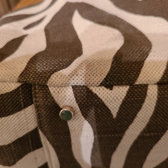 Kate Spade XL Tote - Picture 10 of 10